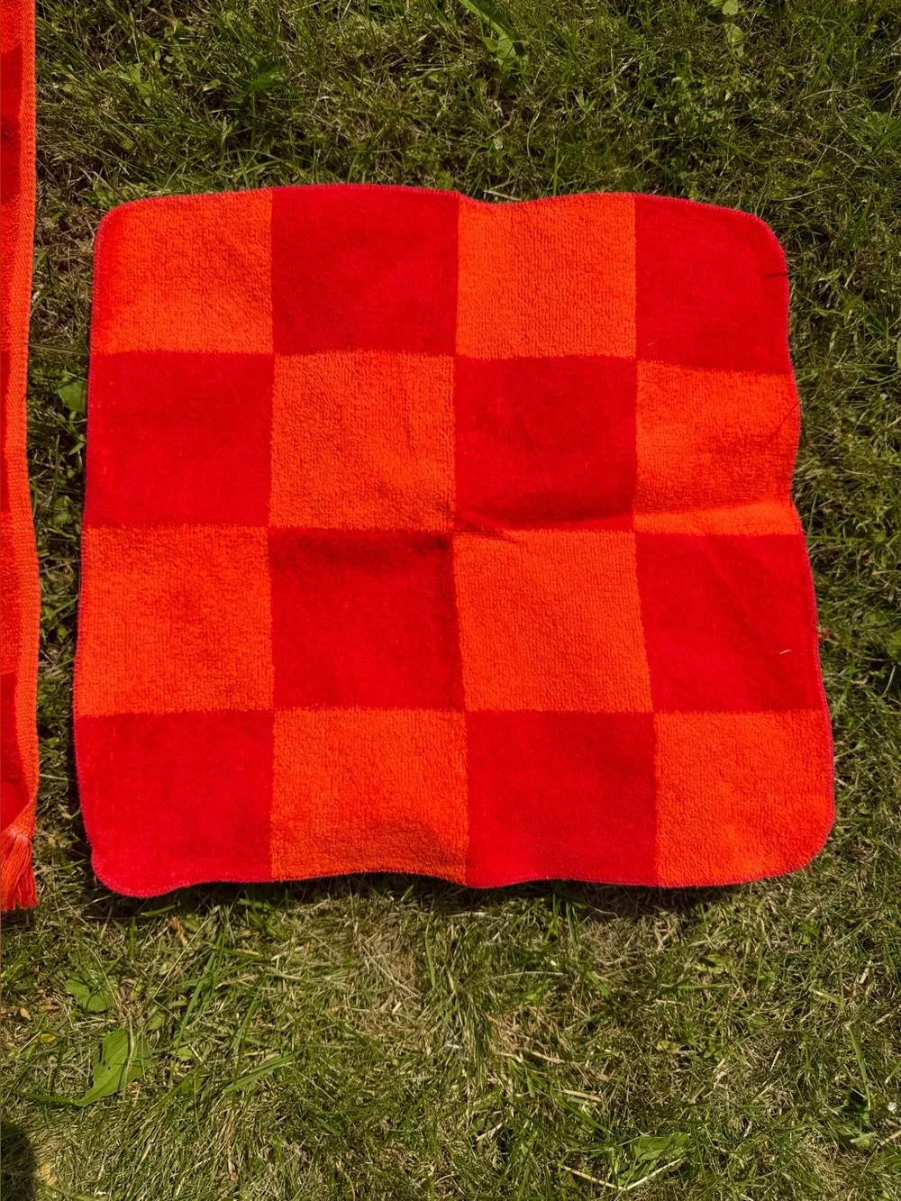 Vintage MCM Fieldcrest CHECKERBOARD Hand Towel Red Orange Cotton Washcloth 2 pc